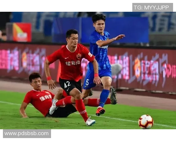 中超激战苏宁迎战深圳球队争夺关键三分全力以赴展现实力